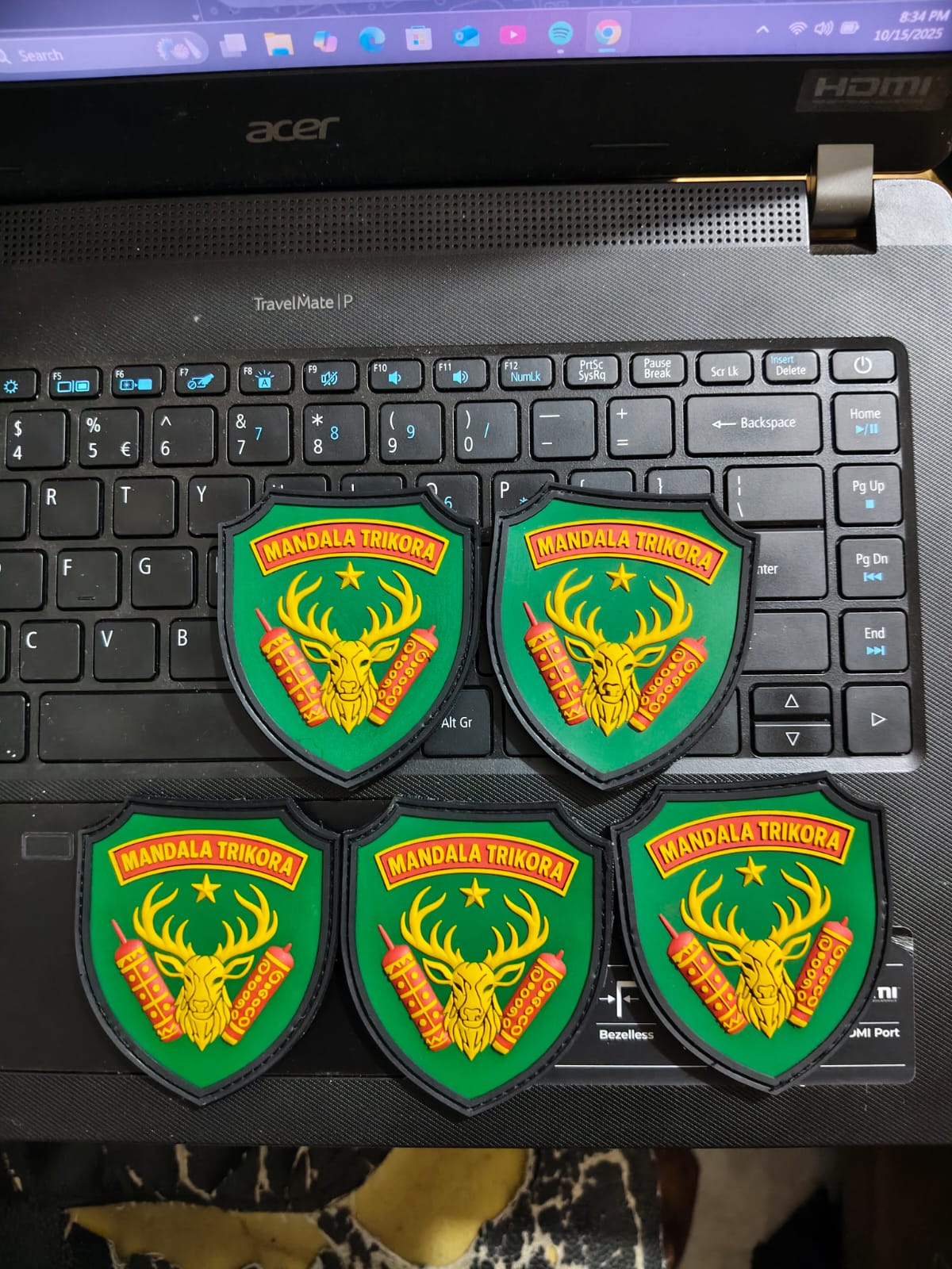 Stiker 4